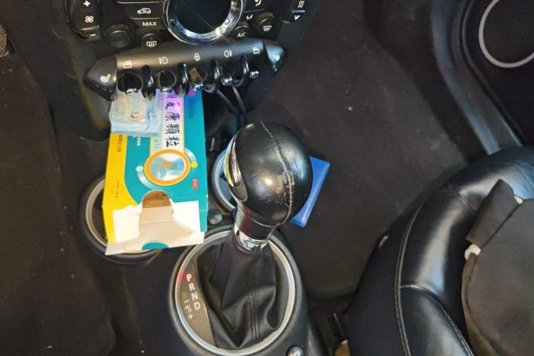 Used MINI Clubman 2011 1.6L COOPER Fun Gear Lever