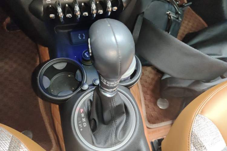 Used MINI Clubman 2011 1.6L ONE Gear Lever