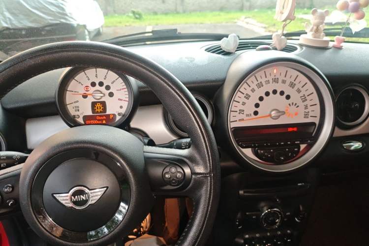 Used MINI Clubman 2011 1.6L COOPER Fun Instrument Cluster