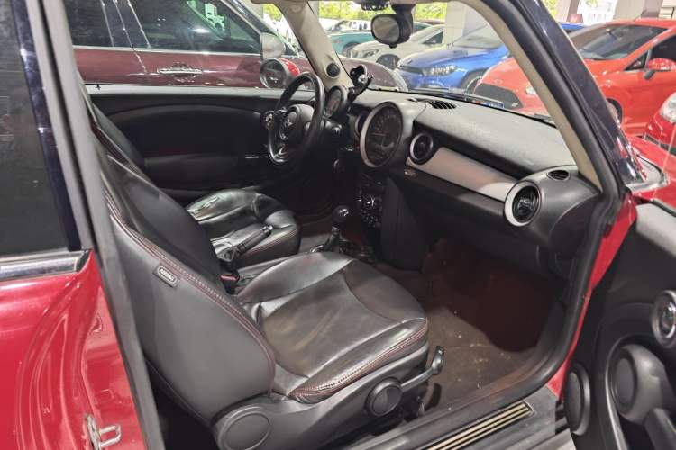 Used MINI Clubman 2011 1.6L ONE Interior 6