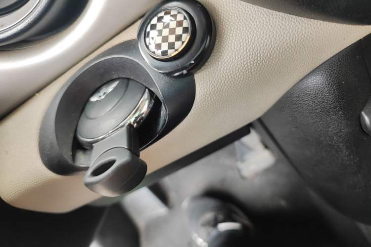Used MINI Clubman 2011 1.6L COOPER Fun Vehicle Key