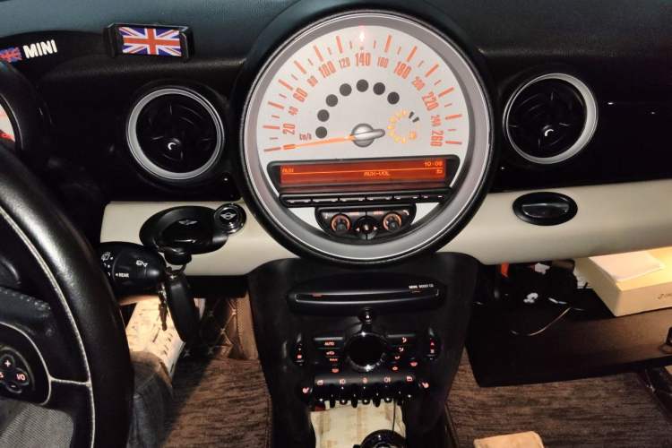 Used MINI Clubman 2011 1.6L COOPER Excitement Audio And AC Panel