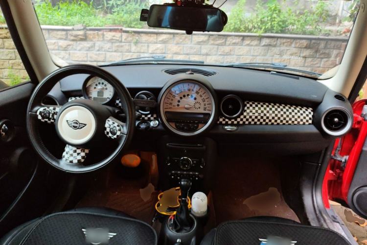 Used MINI Clubman 2011 1.6L COOPER Fun Center Console