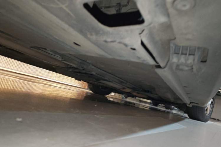 Used MINI Clubman 2011 1.6L ONE Chassis Rear Right