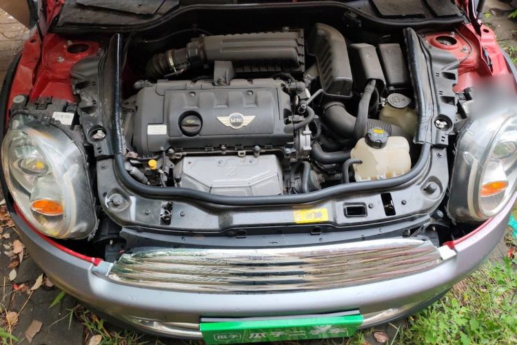 Used MINI Clubman 2011 1.6L COOPER Fun Engine Bay