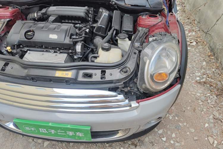 Used MINI Clubman 2011 1.6L ONE Engine Bay Left