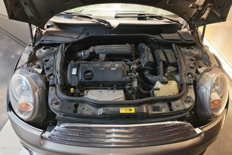Used MINI Clubman 2011 1.6L ONE Engine Bay