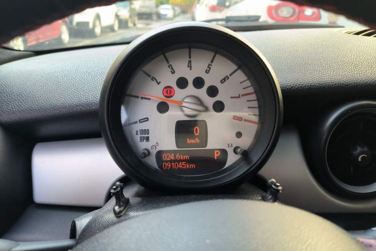 Used MINI Clubman 2011 1.6L ONE Instrument Cluster