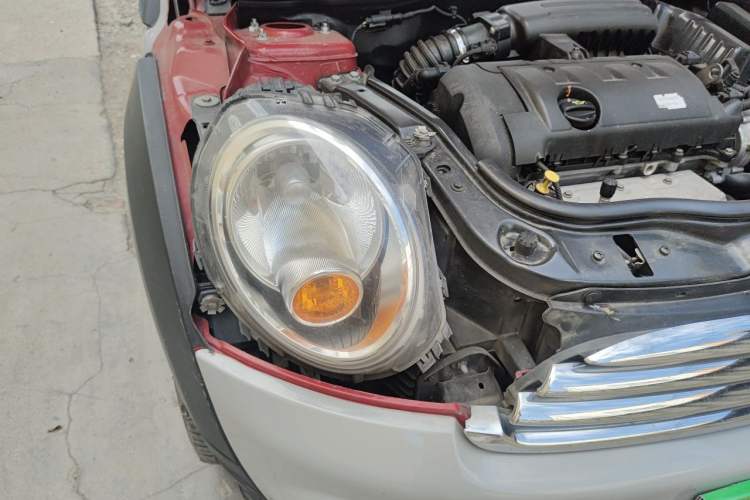 Used MINI Clubman 2011 1.6L ONE Right Front Headlight