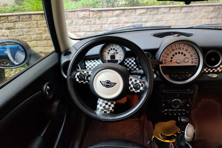 Used MINI Clubman 2011 1.6L COOPER Fun Steering Wheel