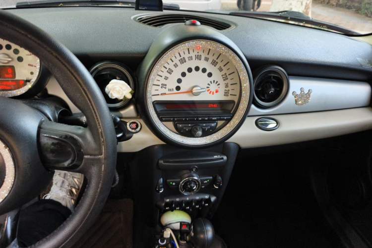 Used MINI Clubman 2011 1.6L ONE Audio And AC Panel