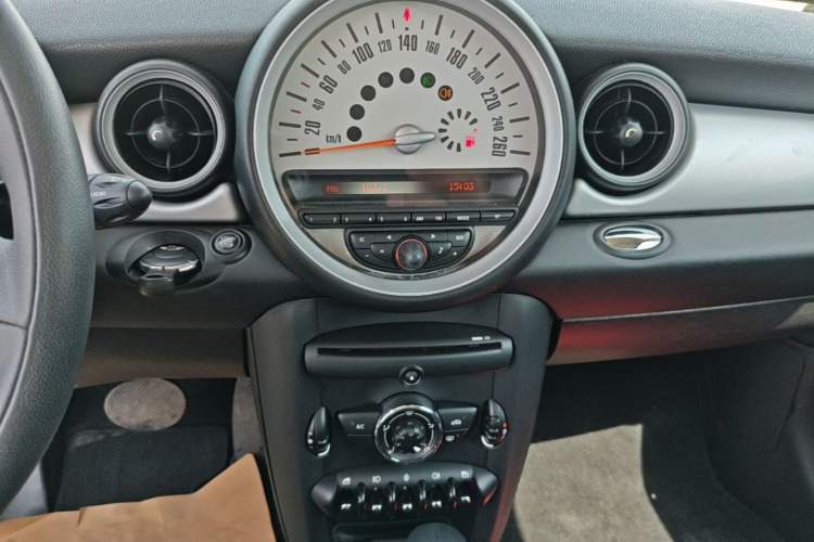 Used MINI Clubman 2011 1.6L ONE Audio And AC Panel