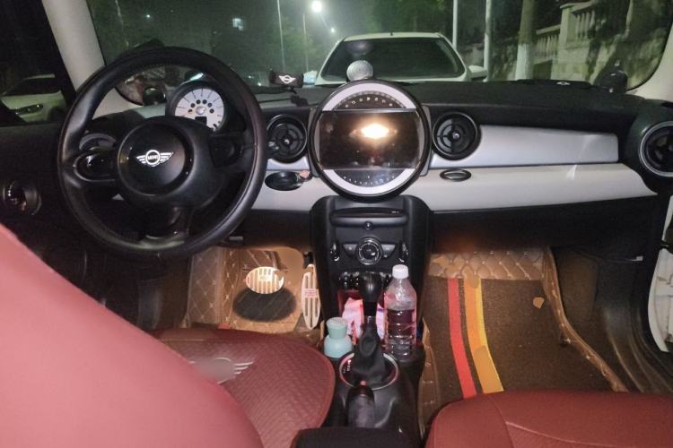Used MINI Clubman 2011 1.6L ONE Center Console
