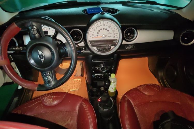 Used MINI Clubman 2011 1.6L COOPER Fun Center Console