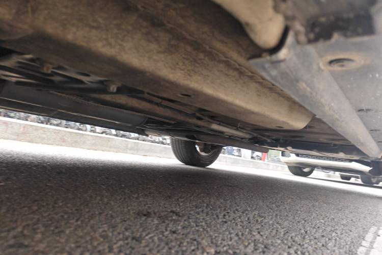 Used MINI Clubman 2011 1.6L COOPER Fun Chassis Front Left