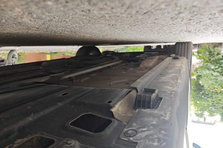 Used MINI Clubman 2011 1.6L COOPER Fun Chassis Front Left