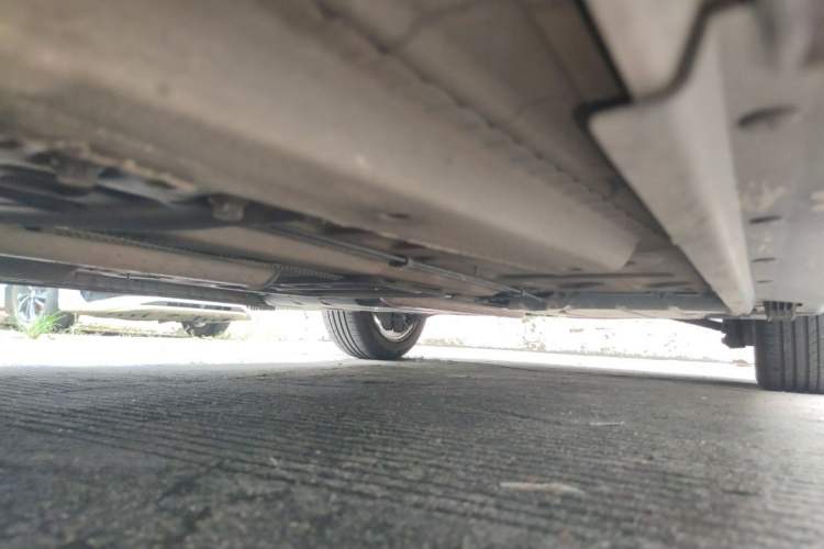 Used MINI Clubman 2011 1.6L COOPER Fun Chassis Front Left