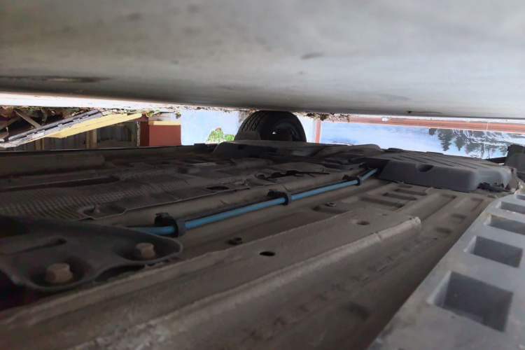 Used MINI Clubman 2011 1.6L COOPER Fun Chassis Front Right
