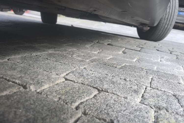 Used MINI Clubman 2011 1.6L COOPER Fun Chassis Rear Right