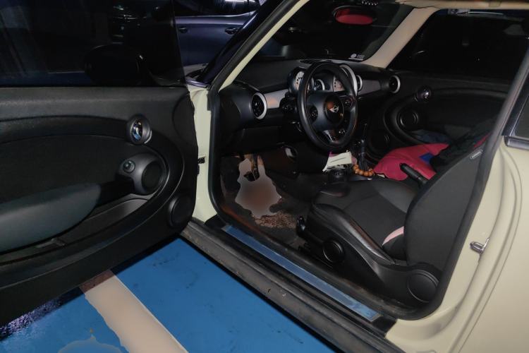 Used MINI Clubman 2011 1.6L COOPER Excitement Driver Seat