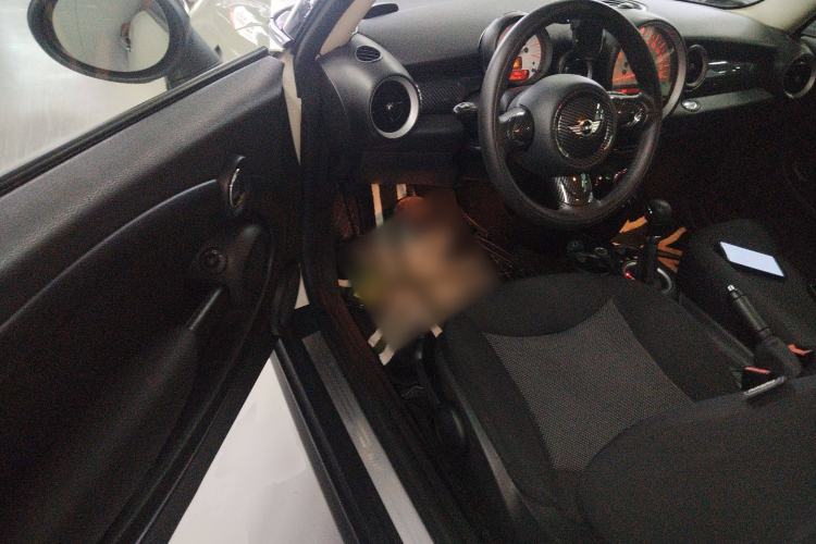 Used MINI Clubman 2011 1.6L ONE Driver Seat