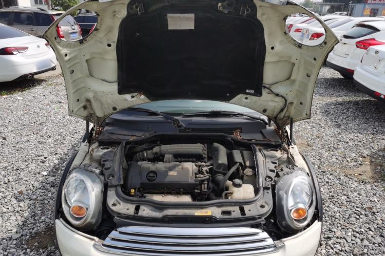 Used MINI Clubman 2011 1.6L ONE Engine Bay