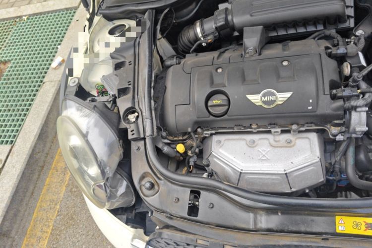 Used MINI Clubman 2011 1.6L COOPER Fun Engine Bay Right
