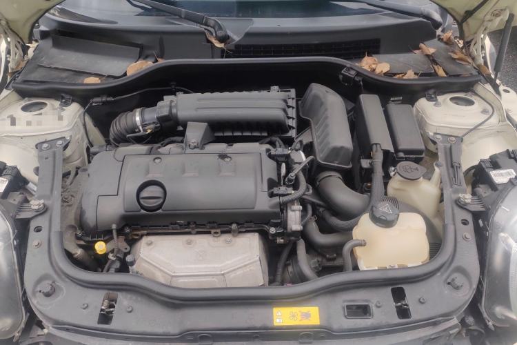 Used MINI Clubman 2011 1.6L ONE Engine Bay