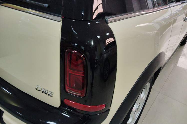 Used MINI Clubman 2011 1.6L ONE Exterior 6