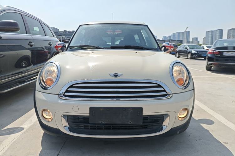 Used MINI Clubman 2011 1.6L ONE Front