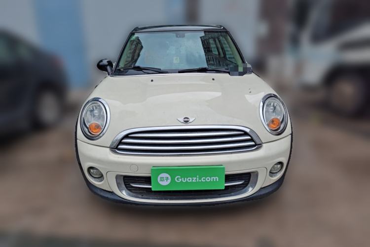 Used MINI Clubman 2011 1.6L COOPER Fun Front