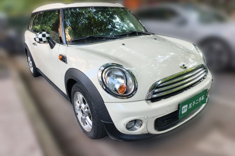 Used MINI Clubman 2011 1.6L ONE Front Right 45 Deg