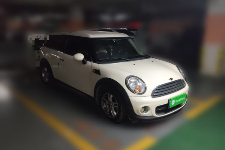 Used MINI Clubman 2011 1.6L ONE Front Right 45 Deg