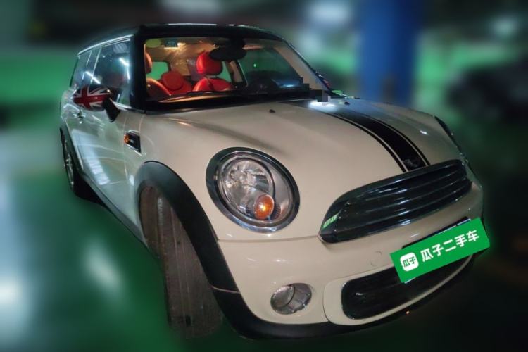 Used MINI Clubman 2011 1.6L COOPER Fun Front Right 45 Deg