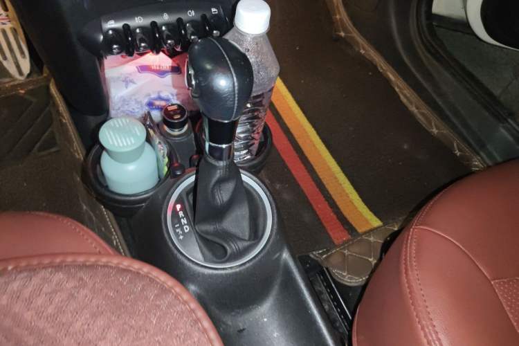 Used MINI Clubman 2011 1.6L ONE Gear Lever