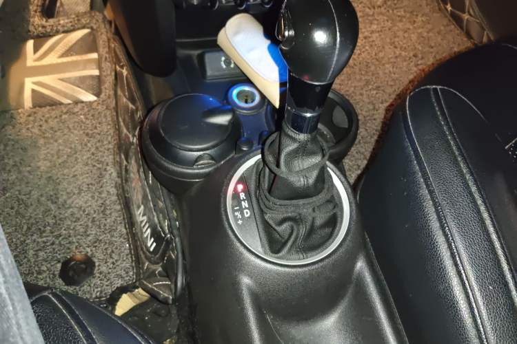 Used MINI Clubman 2011 1.6L ONE Gear Lever