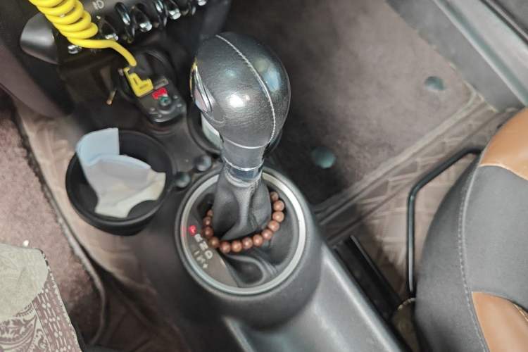 Used MINI Clubman 2011 1.6L COOPER Fun Gear Lever