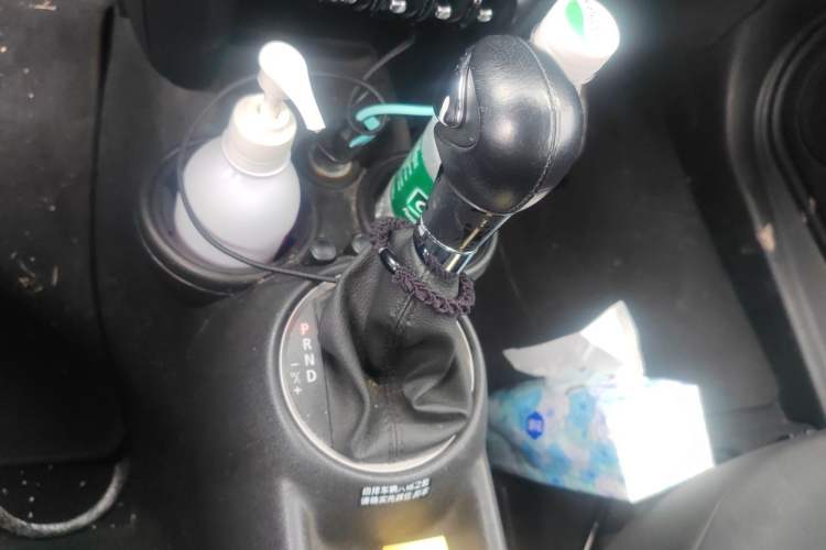 Used MINI Clubman 2011 1.6L ONE Gear Lever