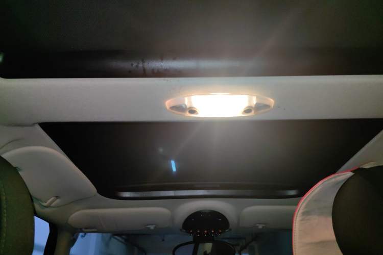 Used MINI Clubman 2011 1.6L COOPER Excitement Headliner