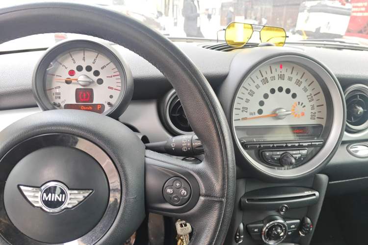 Used MINI Clubman 2011 1.6L COOPER Fun Instrument Cluster