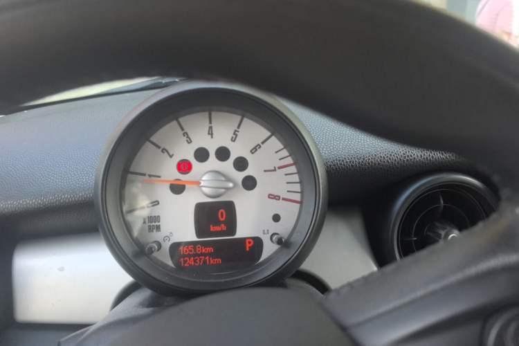 Used MINI Clubman 2011 1.6L COOPER Fun Instrument Cluster