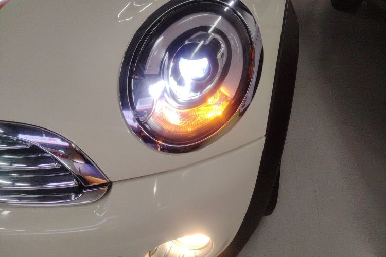 Used MINI Clubman 2011 1.6L ONE Left Front Headlight