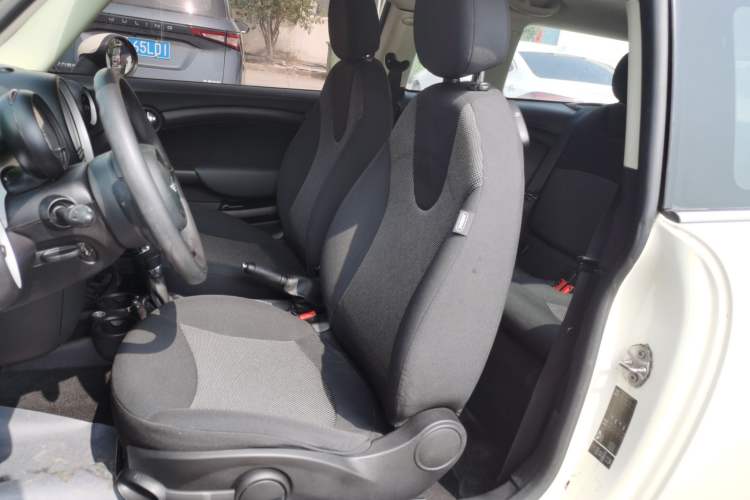 Used MINI Clubman 2011 1.6L ONE Left Front Seat