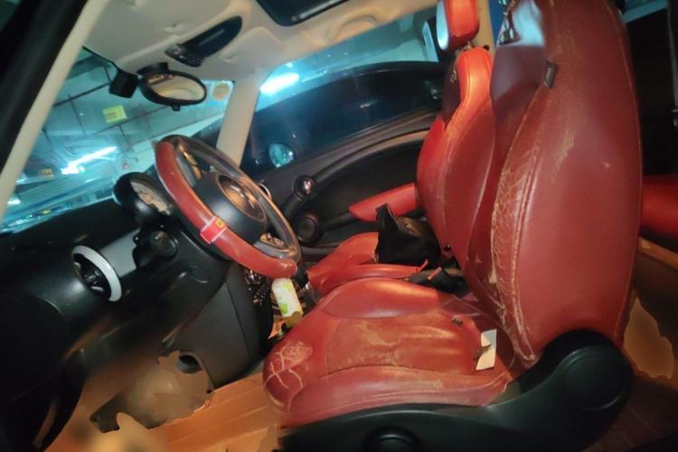 Used MINI Clubman 2011 1.6L COOPER Fun Left Front Seat