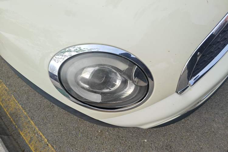 Used MINI Clubman 2011 1.6L COOPER Fun Right Front Headlight