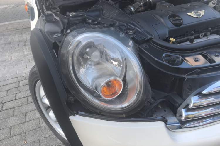 Used MINI Clubman 2011 1.6L COOPER Fun Right Front Headlight