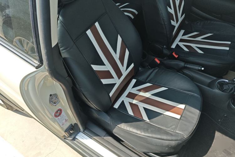 Used MINI Clubman 2011 1.6L ONE Right Front Seat