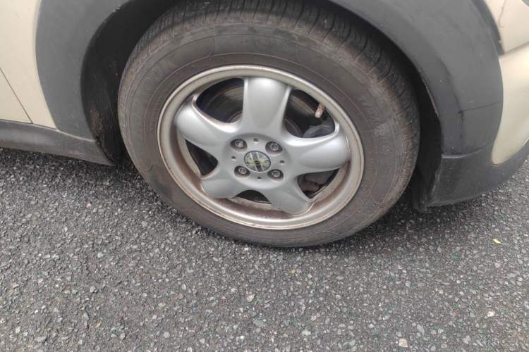 Used MINI Clubman 2011 1.6L ONE Right Front Wheel Hub