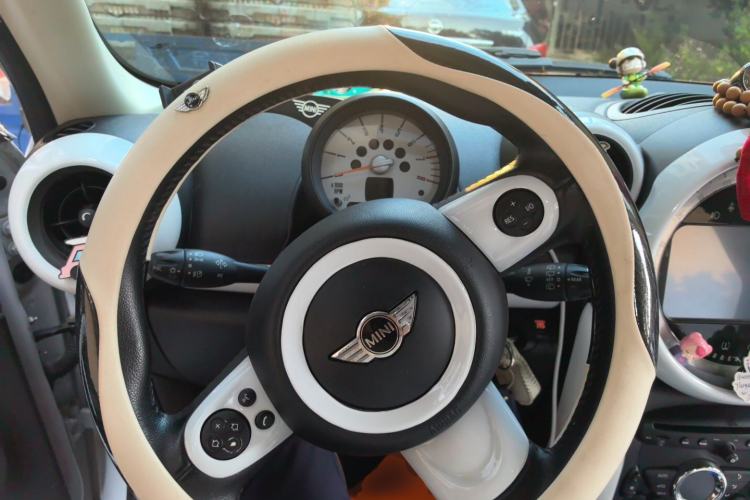 Used MINI Clubman 2011 1.6L COOPER Fun Steering Wheel