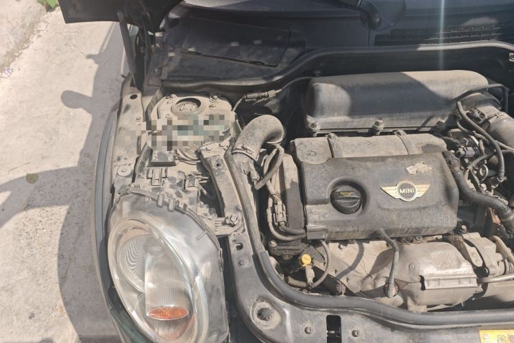 Used MINI Clubman 2012 1.6T COOPER S Fun Engine Bay Right